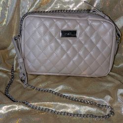 Elegant Creme Crossbody Purse W Chain By Bella Russo 