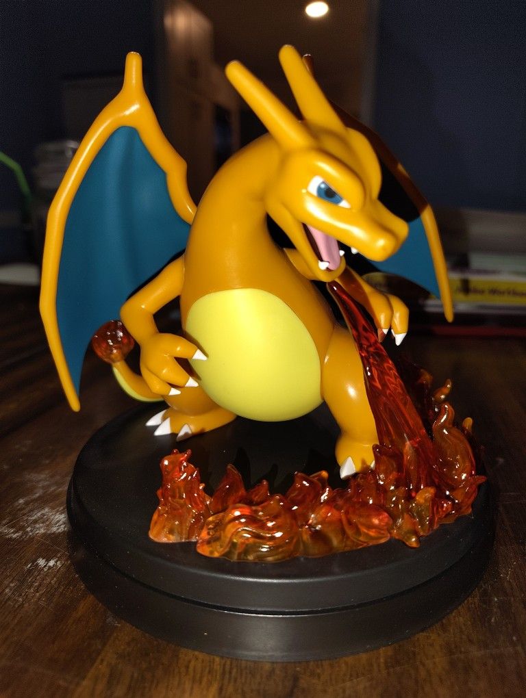 Pokemon Super Premium Collection Charizard Figure