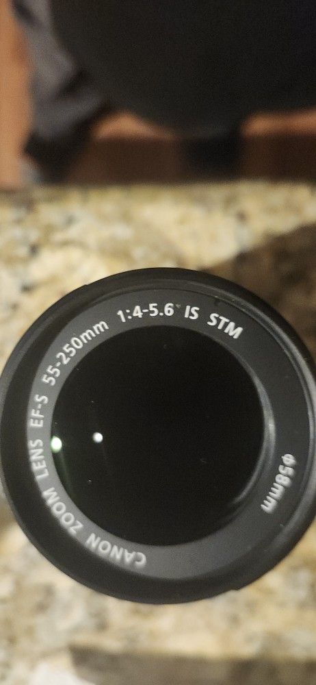 Canon EF-S 55-250mm 