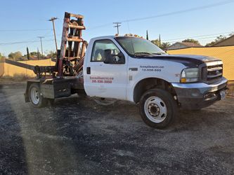 2001 Ford F-550