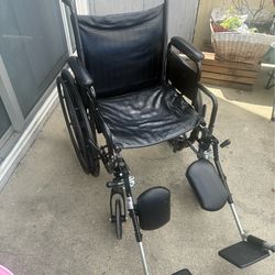 Drive wheelchair