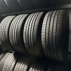 SET OF TIRE 255 60 18 GOODYEAR 85% LIFE