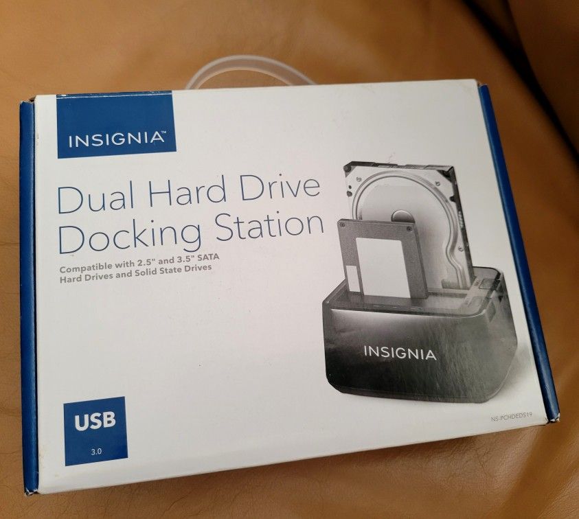 Insignia dual hard drive docking station sale