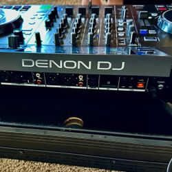Denon DJ 4 CONTROLLER