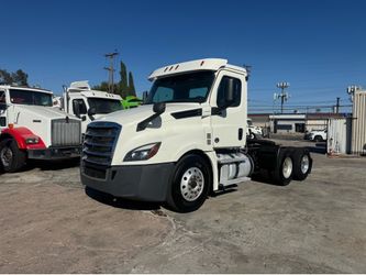 2019 FREIGHTLINER CASCADIA