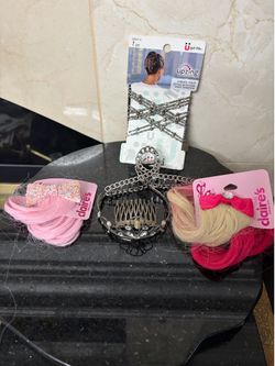 Decorative hair accessories