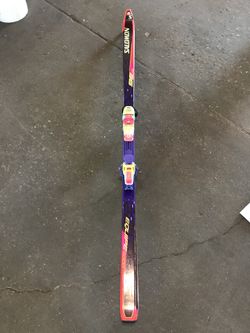 Retro Solomon skis
