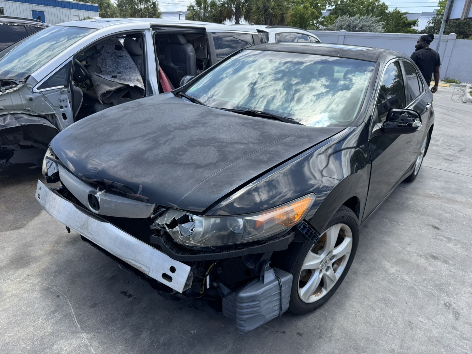 2009 Acura Tsx FOR PARTS ONLY