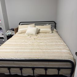 Queen Platform Bed Frame 