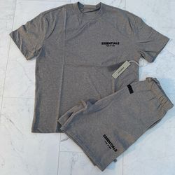 ESSENTIALS FEAR OF GOD