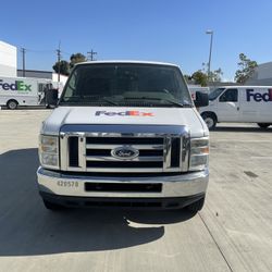 2009 Ford Ecoline E350