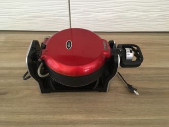 Waffle Maker Double Sided Can Make 2 At The Same Time 