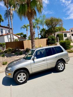 2000 Toyota Rav4