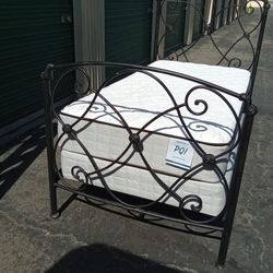 TWIN METAL HEAVY DURY BED FRAME WITH BOX SPRING AND MATTRESS 