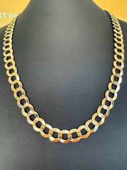 14k solid yellow gold Curb style 26.5” chain Necklace 53.3 grams 9.5mm