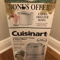 Cuisinart Frozen Yogurt-Ice Cream & Sorbet Maker