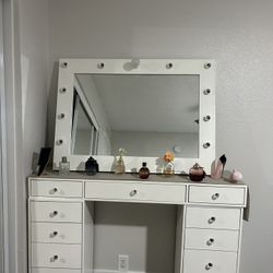Vanity 