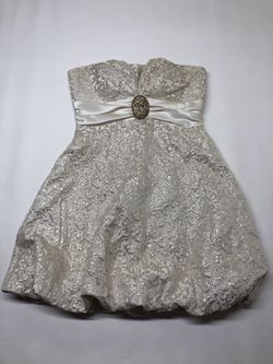 Betsy Adams by Linda Bernell 10