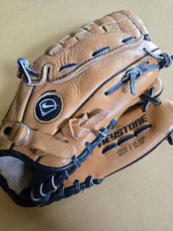 Nike 12" Keystone Diamond Ready Baseball  Glove. 35th Ave and Union Hills Area