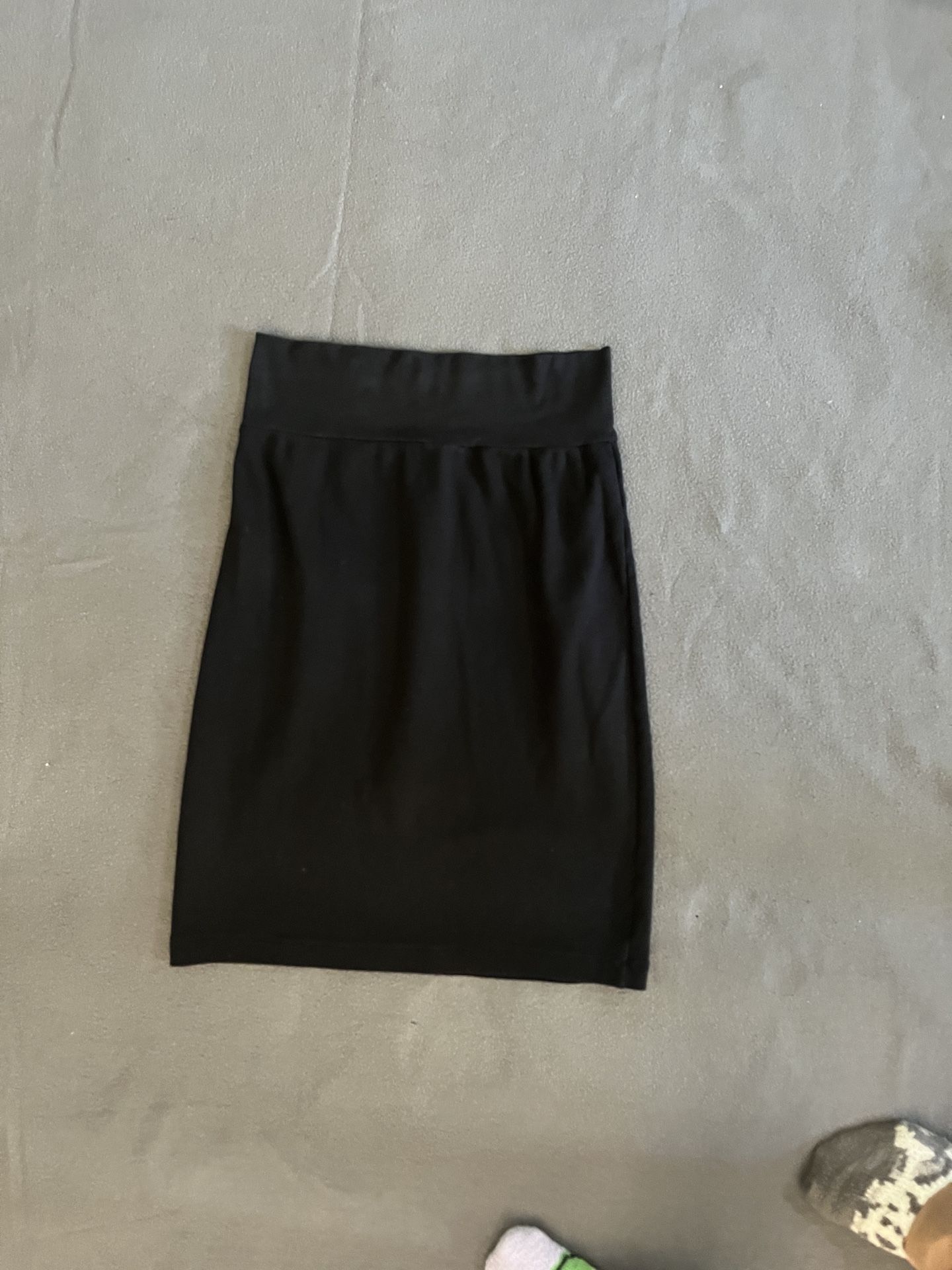 American Apparel Pencil Skirt 