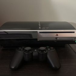 FAT PS3 w 256GB SSD and A BUNCH OF GAMES!!