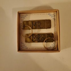 Mr and Mrs key chains