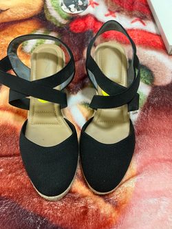 Black shoes