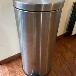 Stainless Steel 10 Gallon Garbage Can 