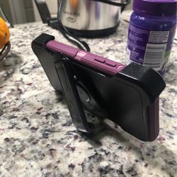 iPhone 7 Otterbox Case Pink with belt Holster