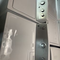 Kenmore top load washer and dryer very clean