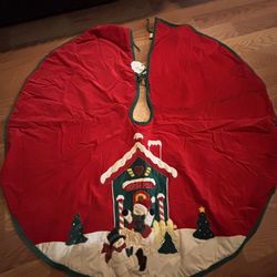 Tree Skirt 