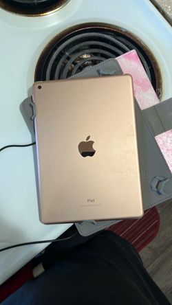 Apple iPad Gold Aluminum Tablet