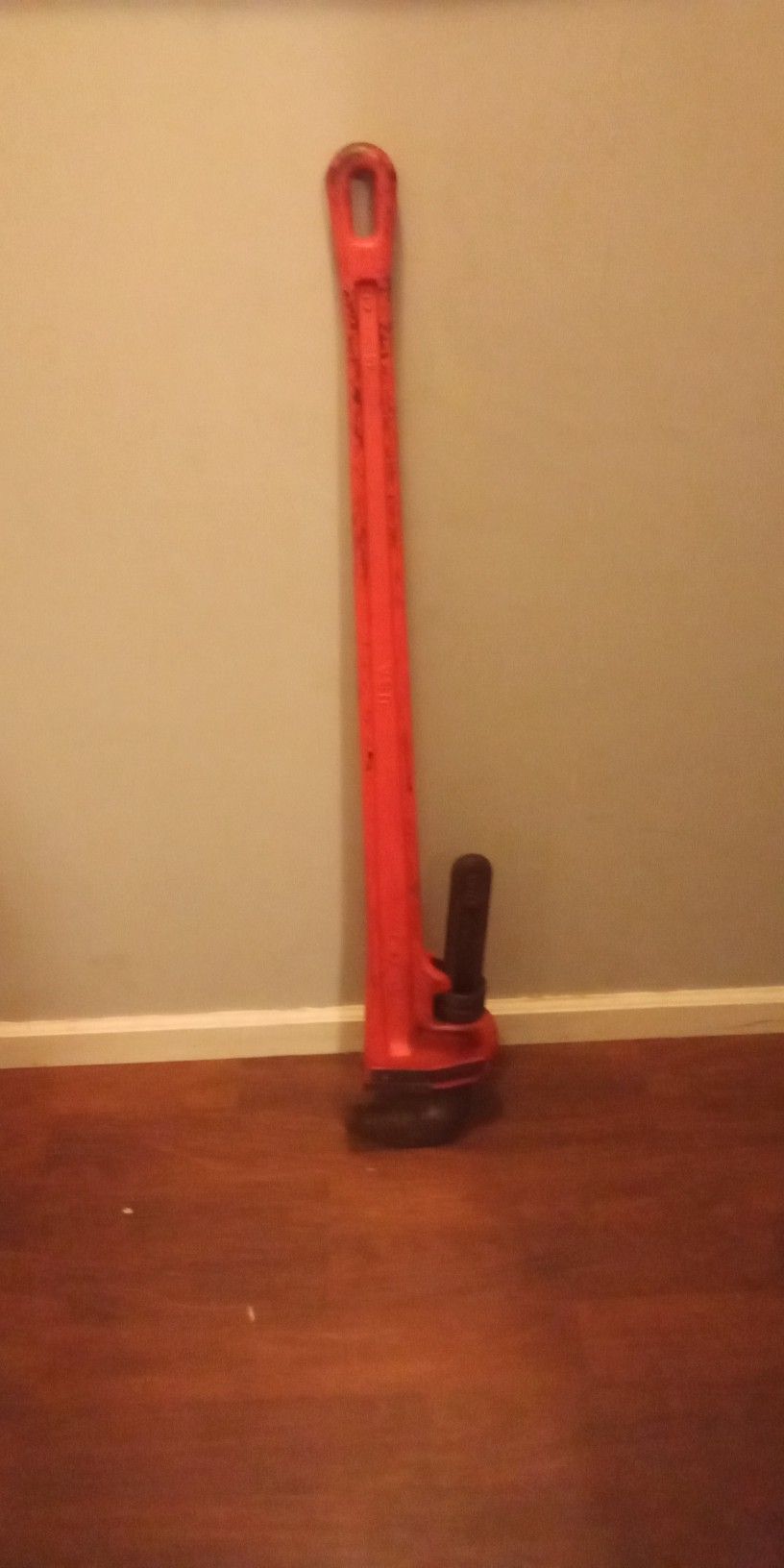 RIDGID 60" Heavy Duty Straight Pipe Wrench 