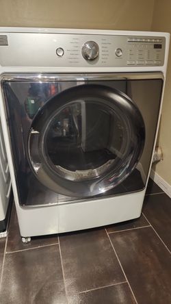 Maytag Elite Front-Load Dryer White
