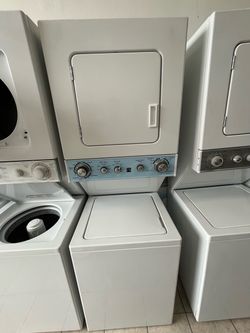 Washer and dryer Kenmore 24”