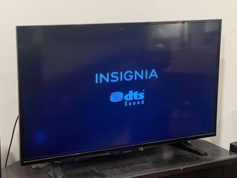 Insignia 40’ Flat Screen TV