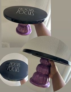Halloween cake stand
