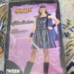 Halloween costume girls size 12/14