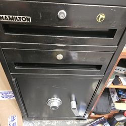 Hamilton Bank Safe