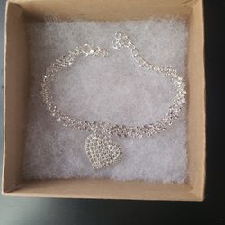 FASHION JEWELRY  SILVER  BRACELET  W/ 