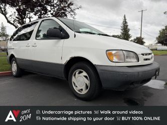1998 Toyota Sienna