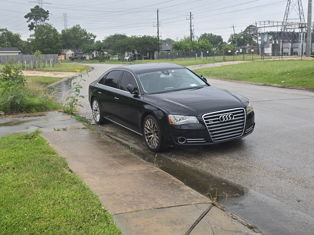 2012 Audi A8 42 Quattro Premium