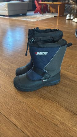 Snow Boots Size 6 Men 