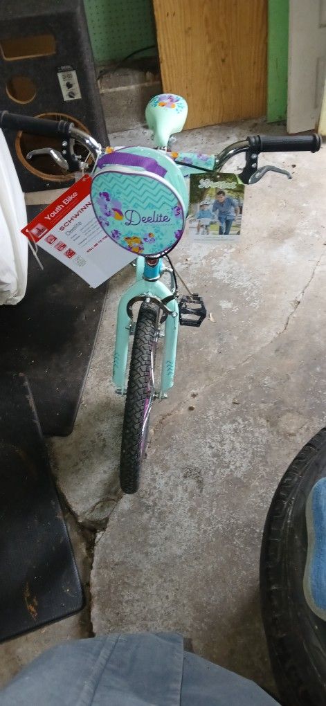 Bikes that have never been rode brand new tires and brake pads