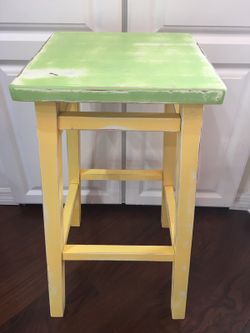 Shabby chic tall stool