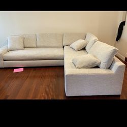 Sectional Couch (Detachable) 
