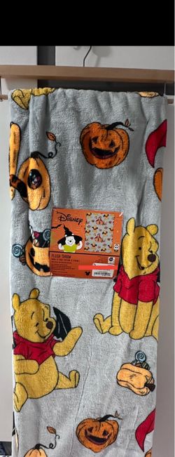 🎃 Brand New Halloween Blankets for Sale! 👻