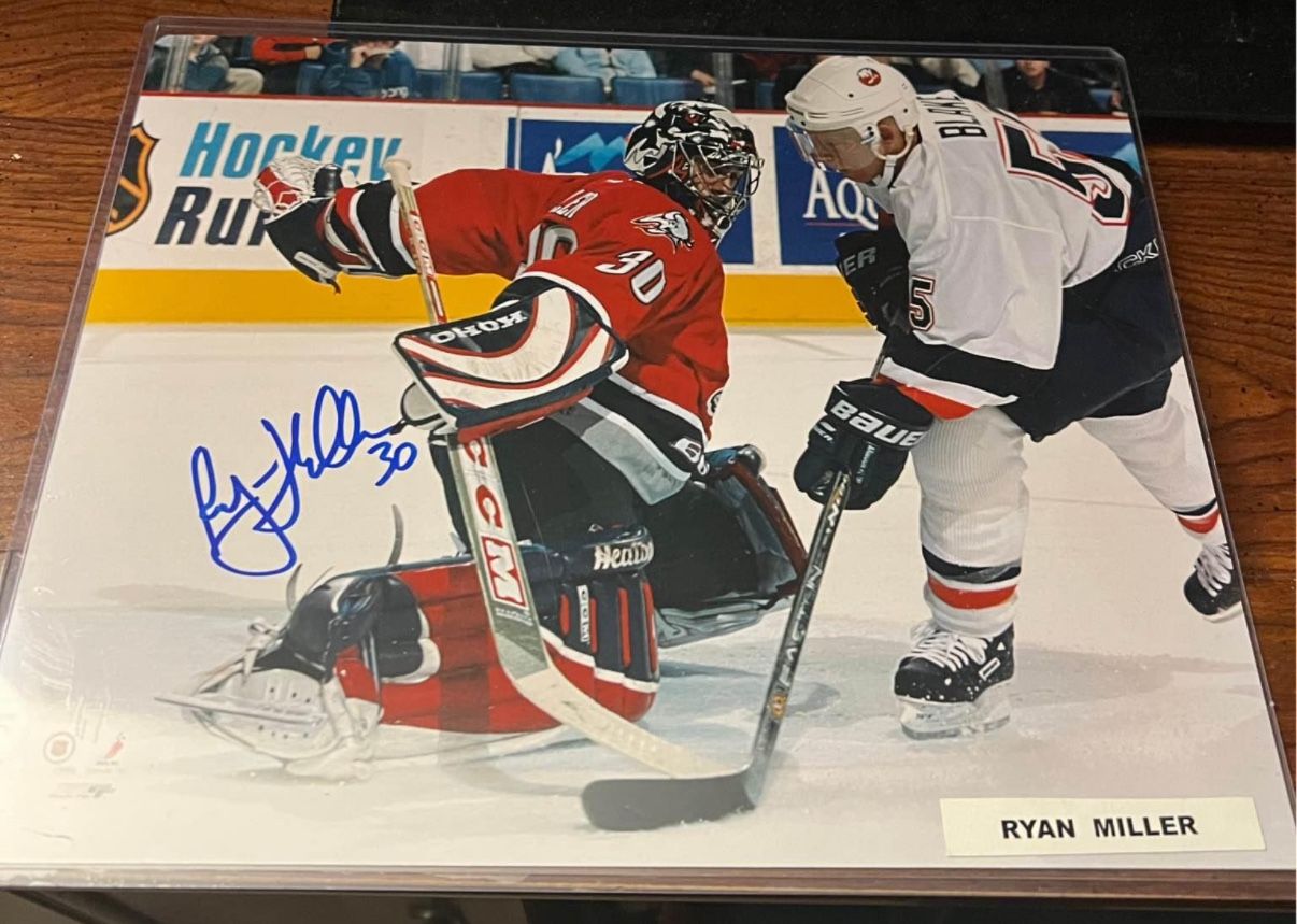 Buffalo Sabres Signed Ryan Miller 8x10 