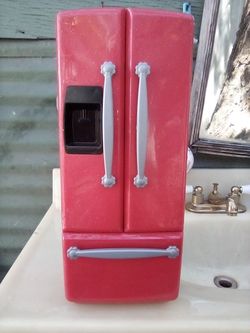 Our Generation Toy Fridge