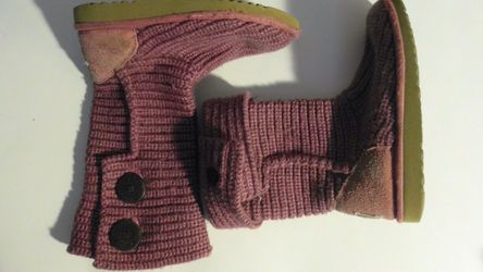 Ugg pink sz 13